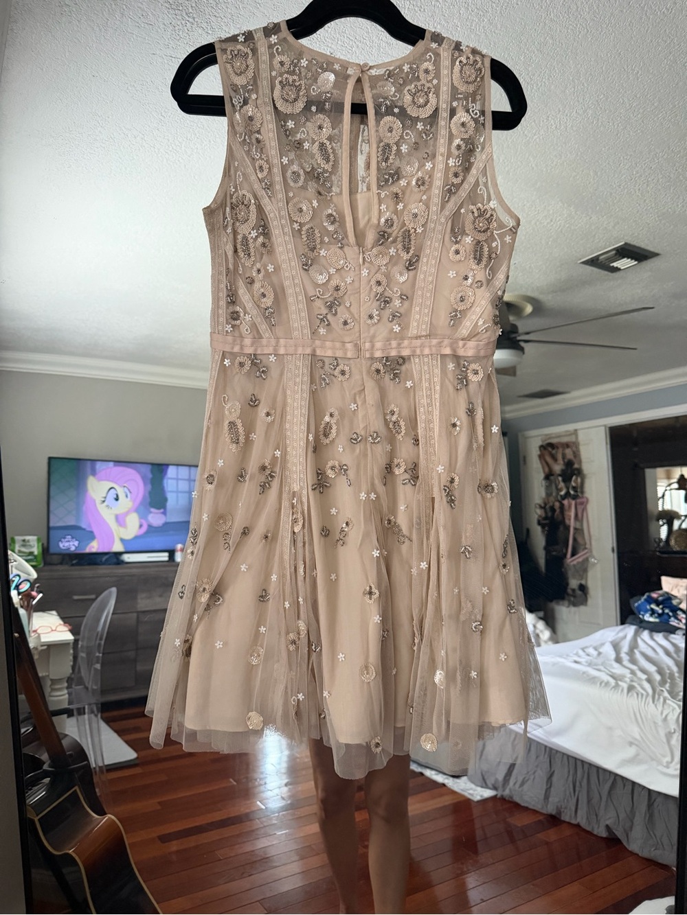 Ladies Embellished Tulle Party Dress - Blush…says size 10 but fits more like 8 - Picture 2 of 11